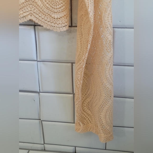 NWT ZARA Ladies Long Sleeve Lightweight Lace Cropped Blouse Crew Neck Scalloped - Picture 4 of 8